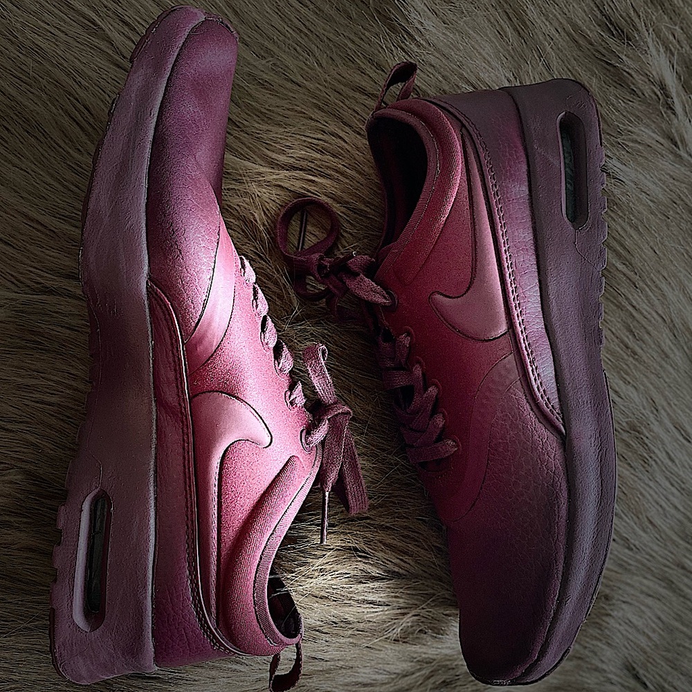 Nike Womens Air Max Thea Ultra Prm size 7.5